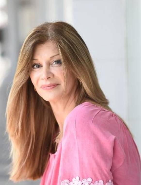 Liora Saghi, author of Half Married